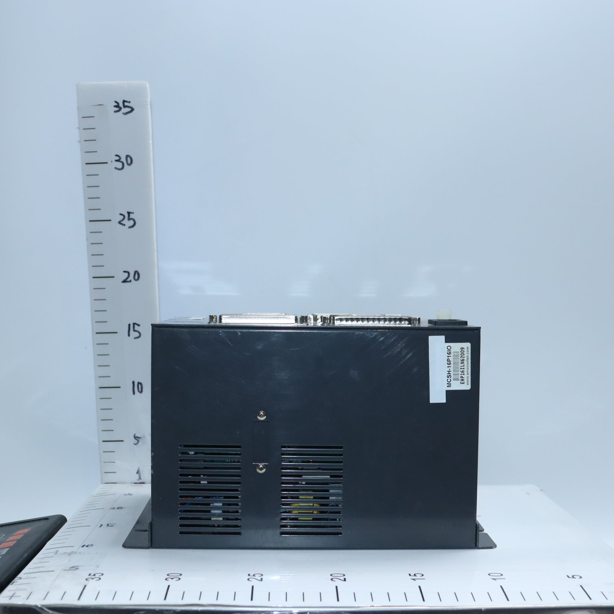 Emotiontek MCSH-16P16IO多軸控制器