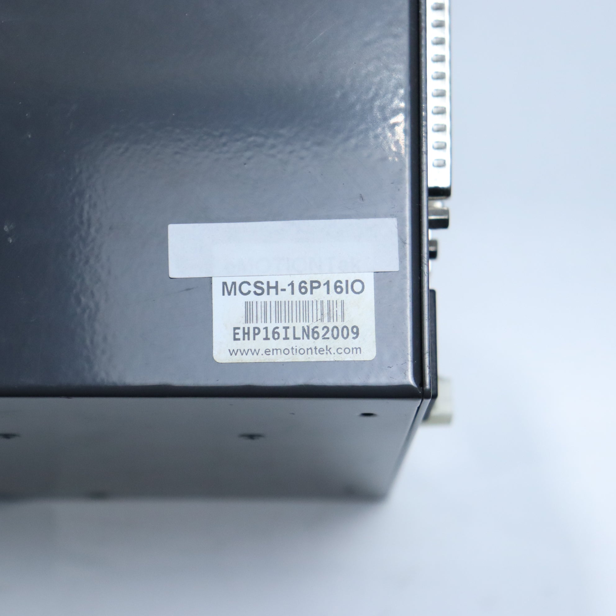 Emotiontek MCSH-16P16IO多軸控制器