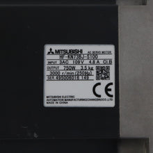 Load image into Gallery viewer, Mitsubishi HF-KN73BJ-S100 Servo Motor