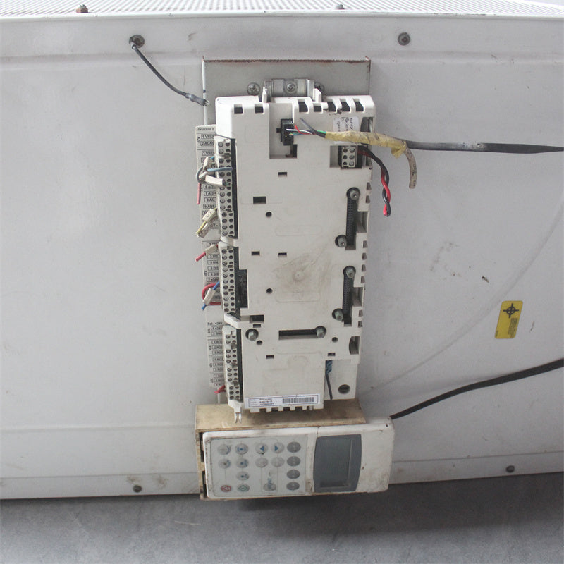 ABB ACS800-04-0210-3+P901 變頻器