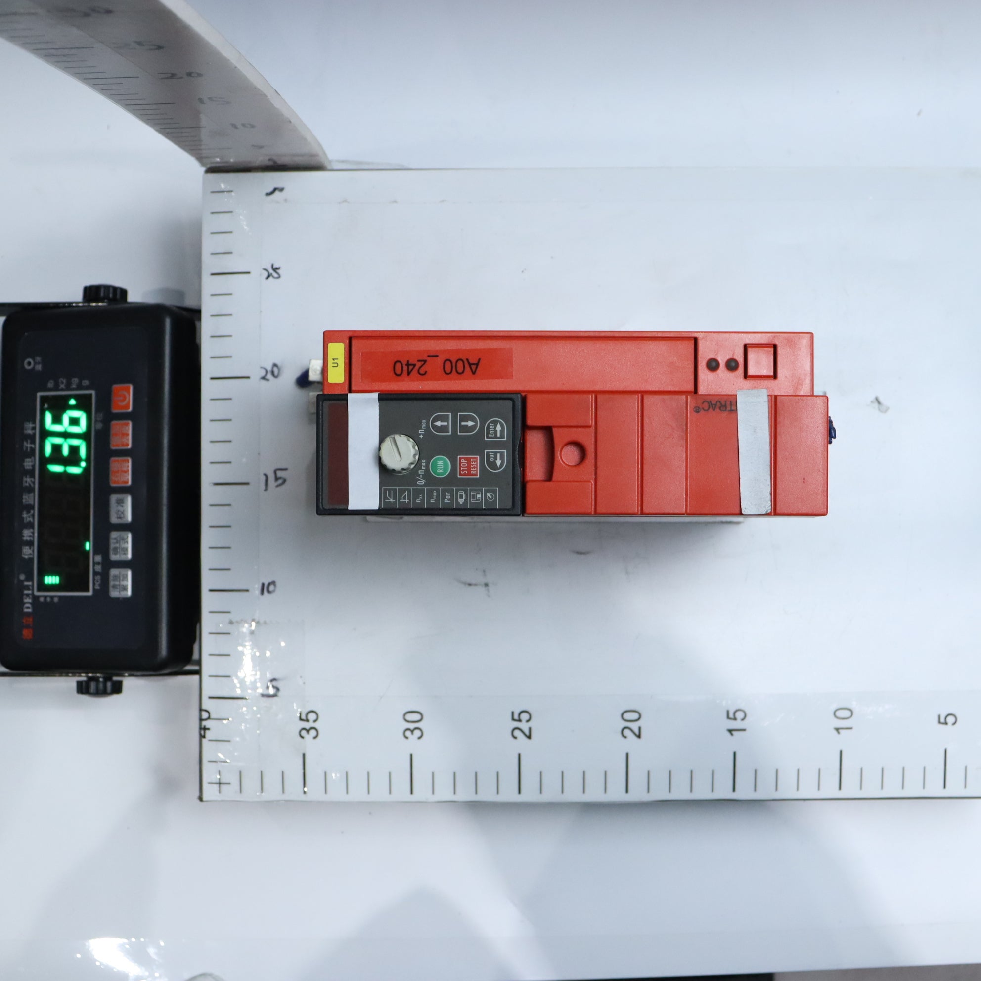 SEW EURODRIVE MC07B0008-5A3-4-00