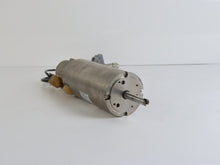 Load image into Gallery viewer, YASKAWA USAHEM-03-TE22 AC Servo Motor