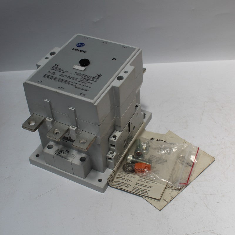 Allen Bradley 100-D250EN11 Bulletin 100 接觸器 380-500V