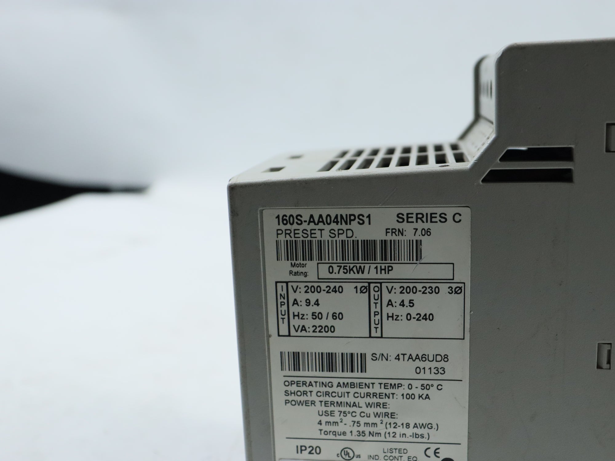 ALLEN BRADLEY 160S-AA04NPS1變頻器