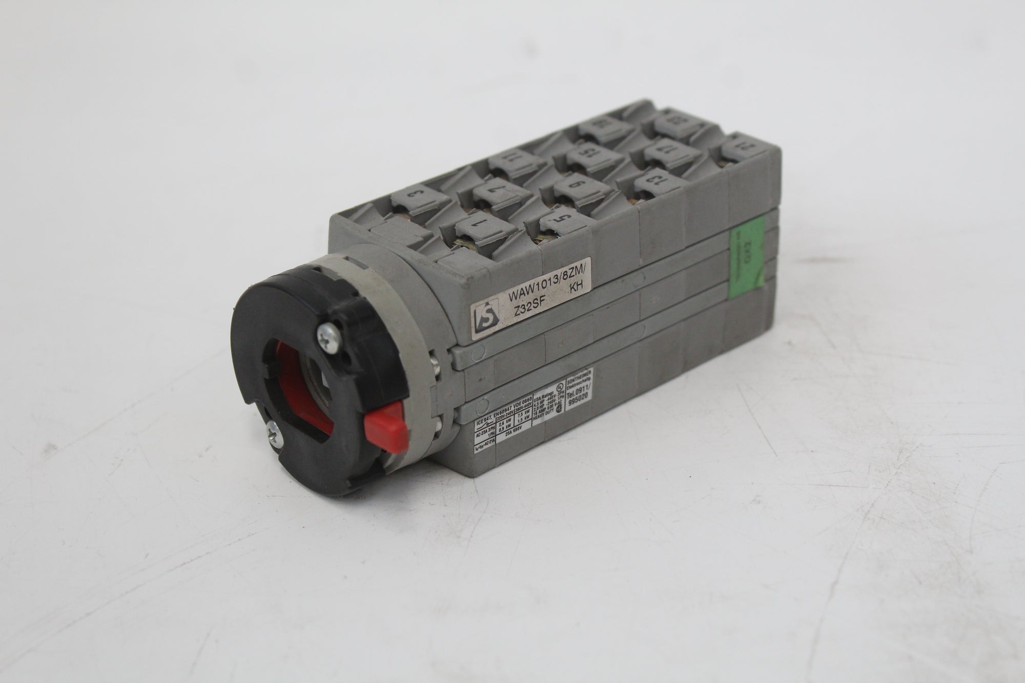 ABB Robotics Sonntheimer 3HAC3132-1/02 線束控制開關