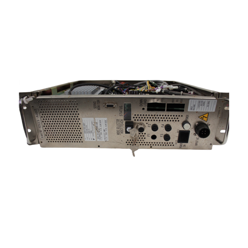 安川 ERCR-SS23-A007 變頻器輸入100V