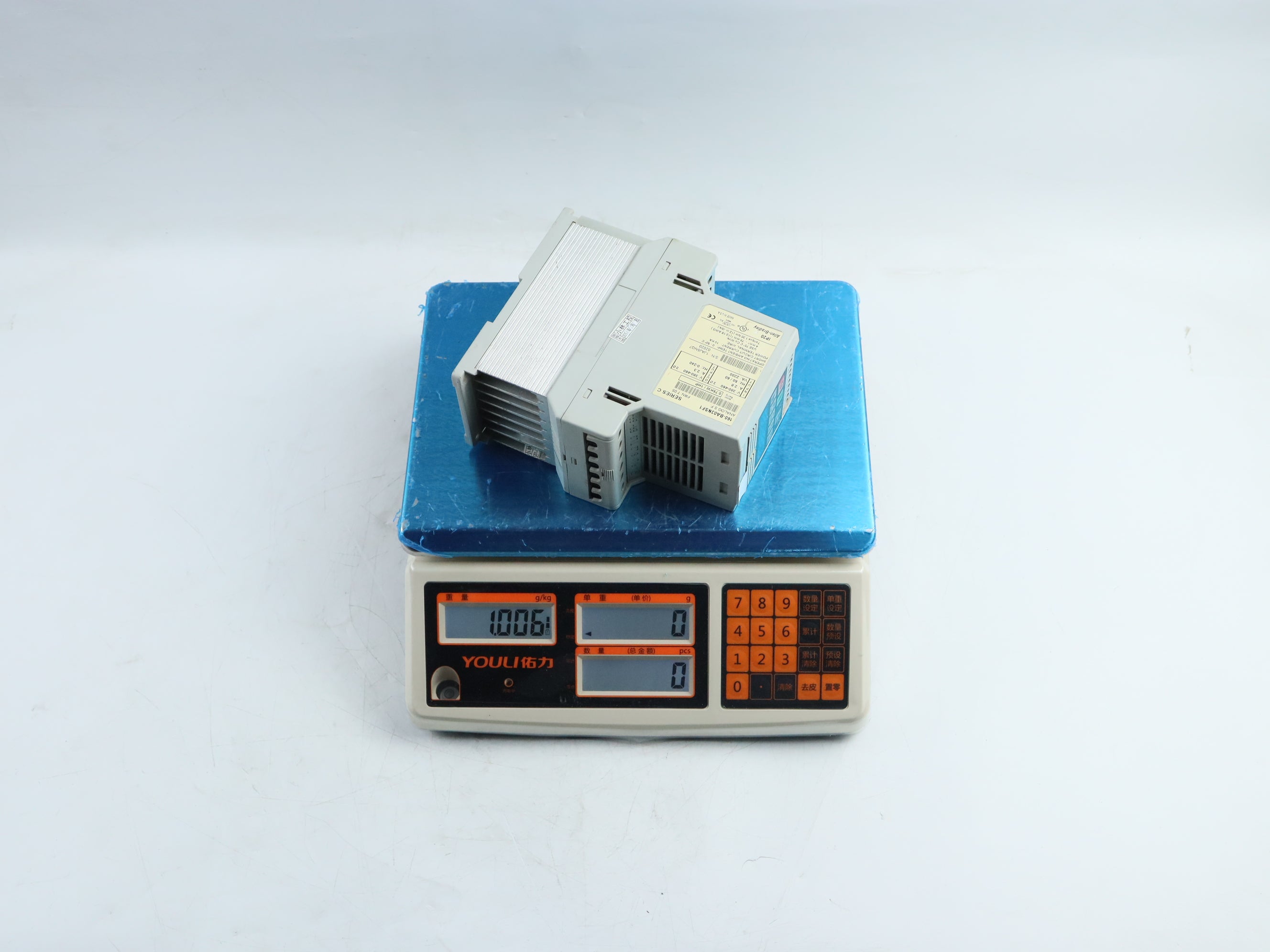 ALLEN BRADLEY 160-BA03NSF1 SERIES C VFD