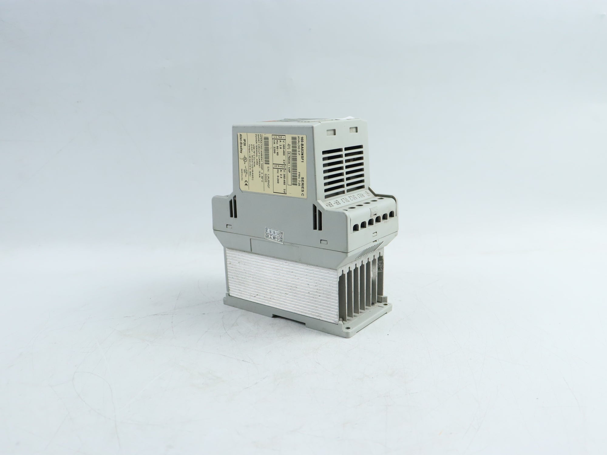 ALLEN BRADLEY 160-BA03NSF1 C系列變頻器