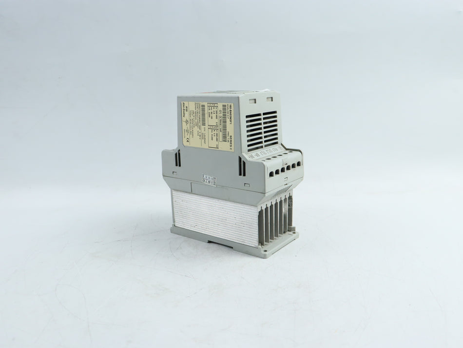 ALLEN BRADLEY 160-BA03NSF1 SERIES C VFD