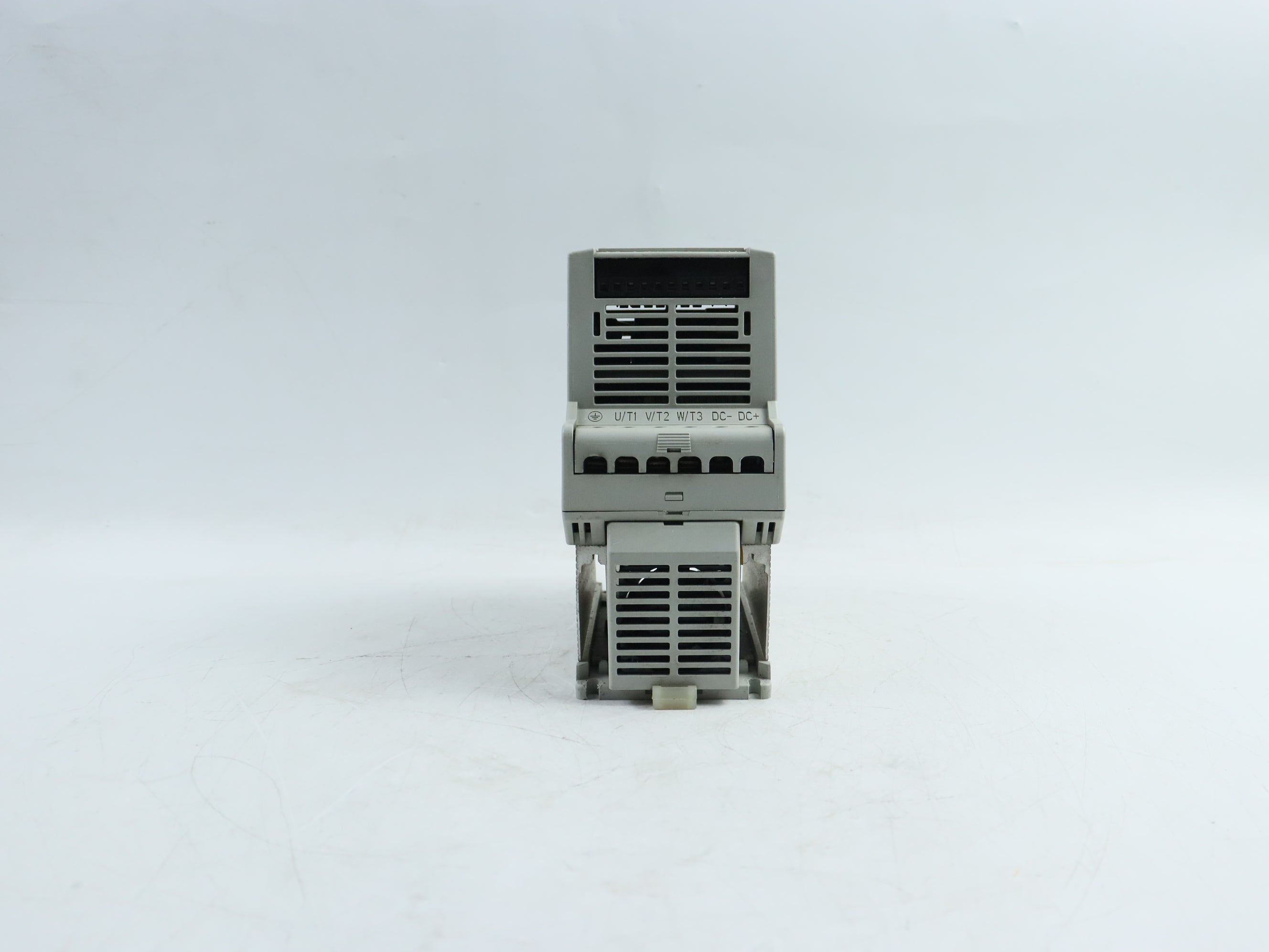 ALLEN BRADLEY 160-BA03NSF1 SERIES C VFD