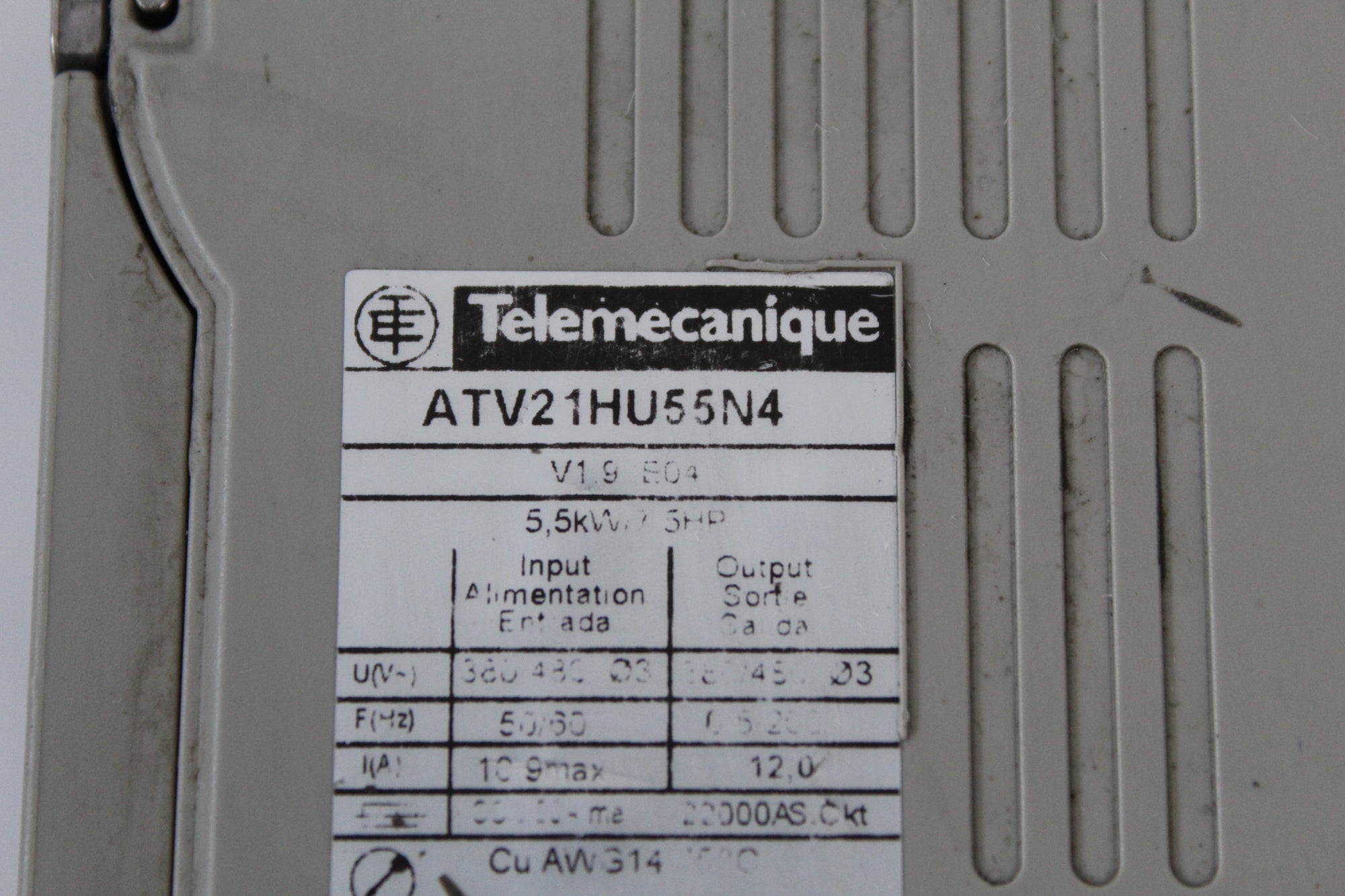 施耐德電機 ATV-21HU55N4 ATV21HU55N4 電路板