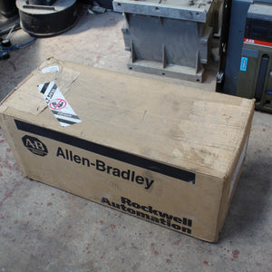 Allen Bradley MPL-B540K-SK72AA AC Servo Motor