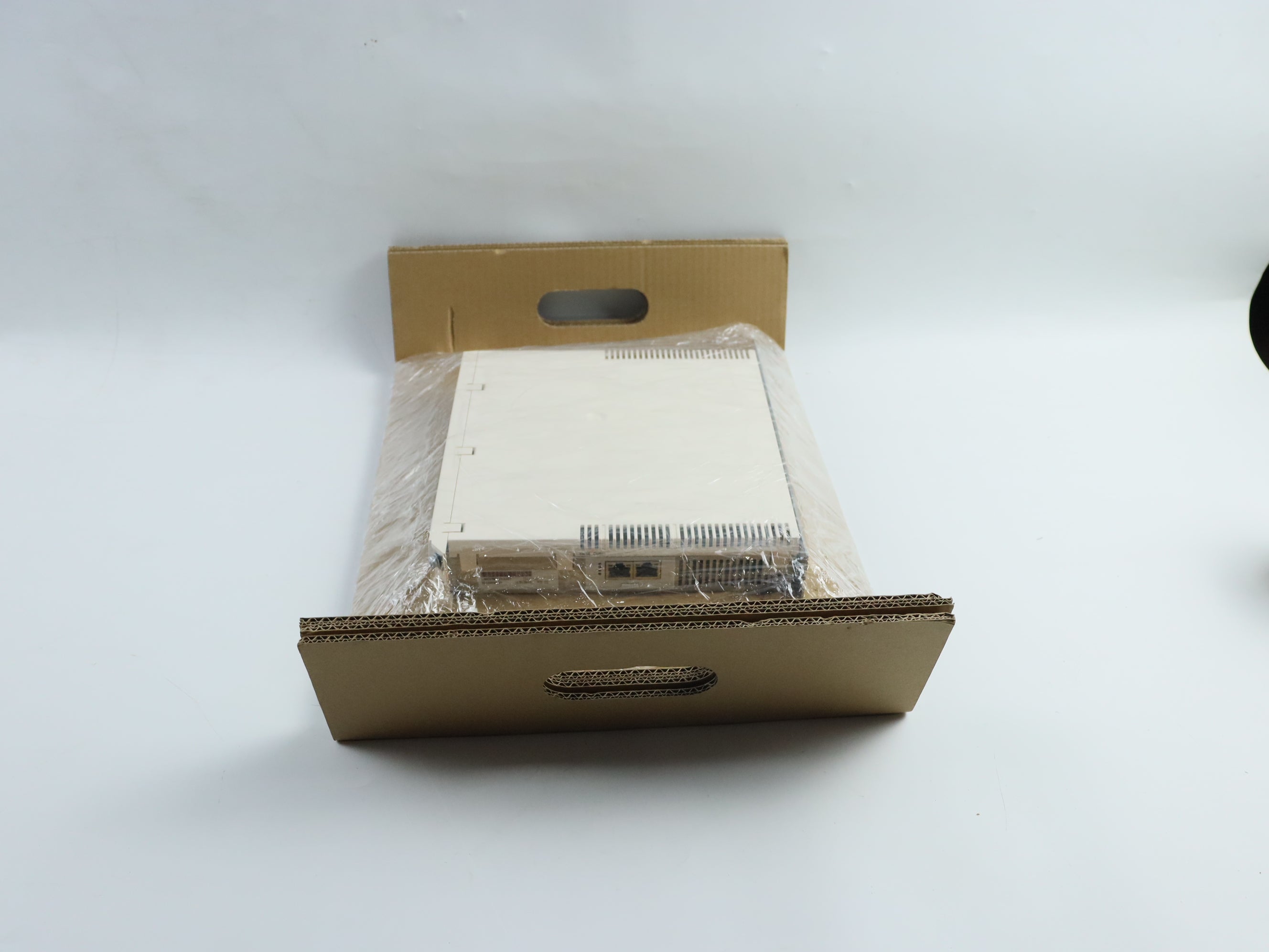 施耐德 LMC078CECS20T 控制器