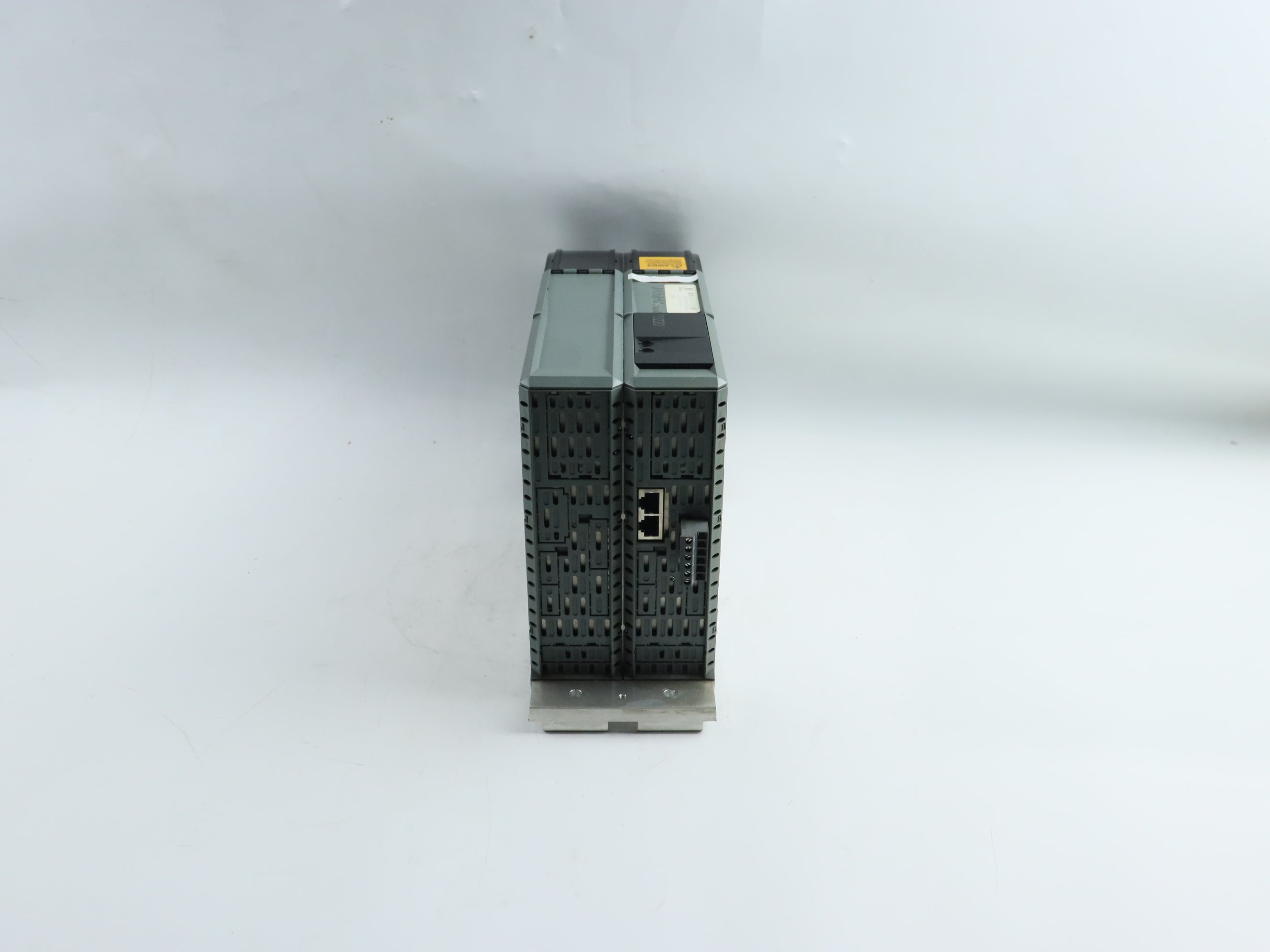 B&amp;R 8B0P0220HC00.001-1伺服驅動器