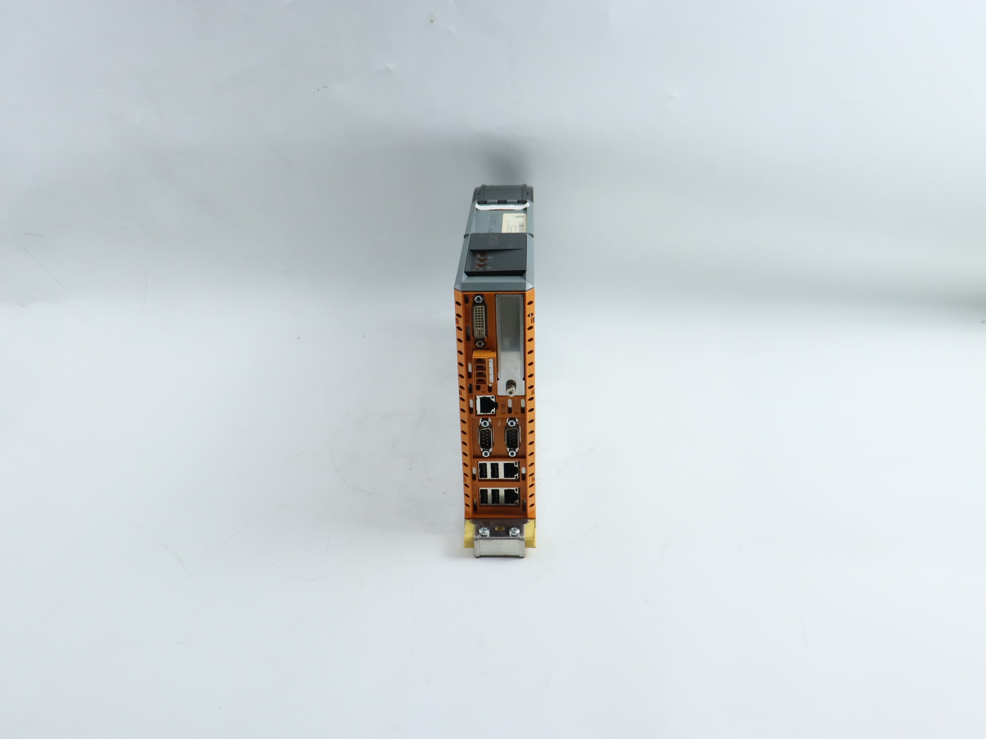 B&amp;R 5PC820.SX01-K01伺服驅動器