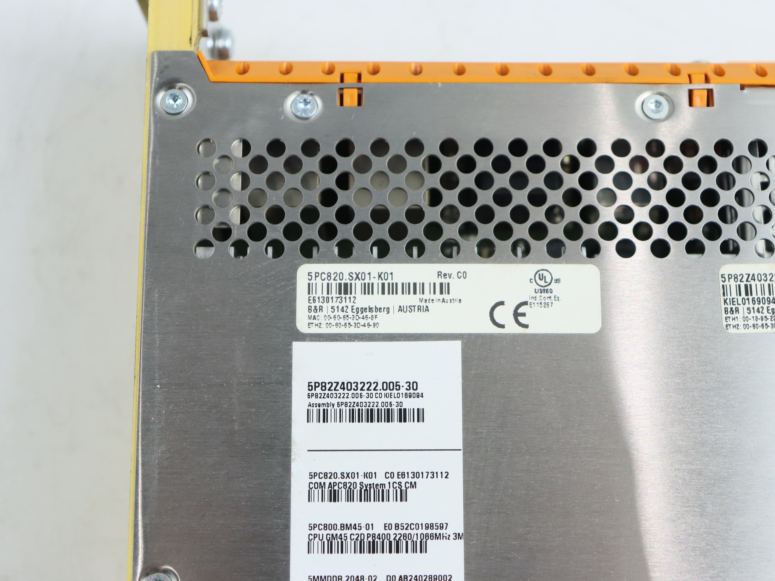 B&amp;R 5PC820.SX01-K01伺服驅動器