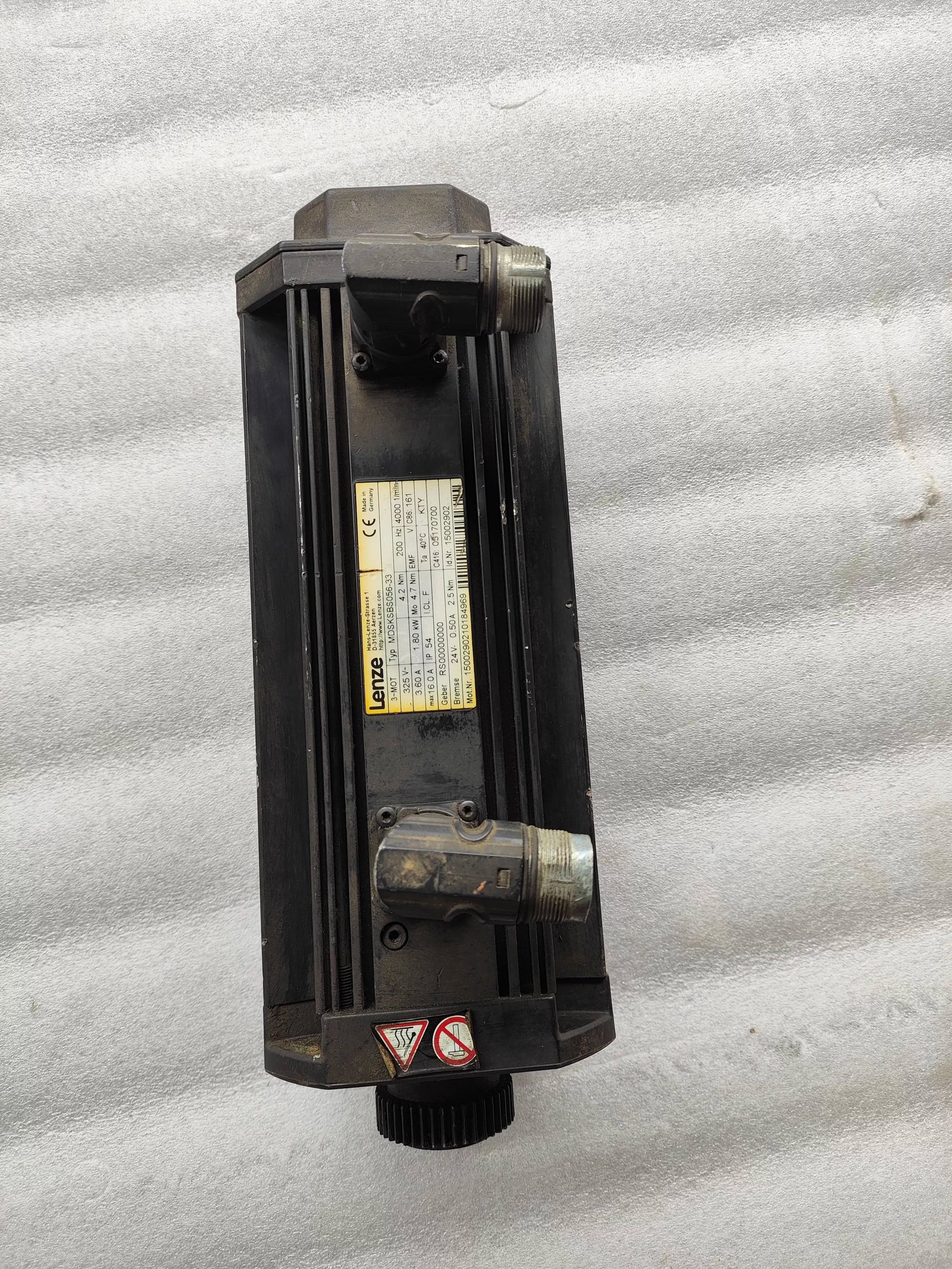 Lenze MDSKSBS056-33 Servo Motor