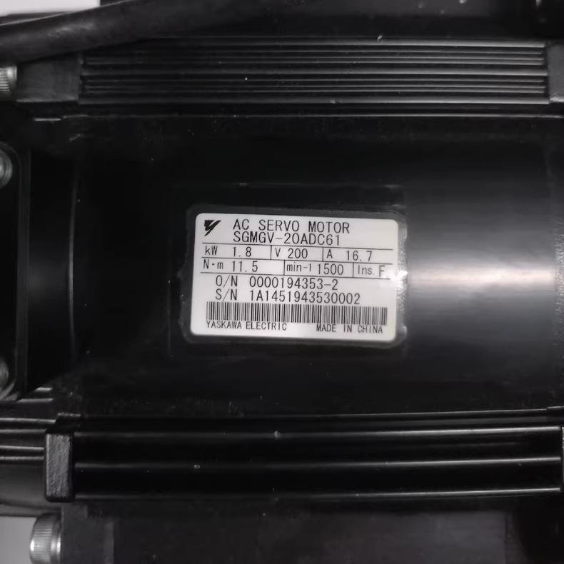 安川SGMGV-20ADC61交流伺服馬達1.8kW