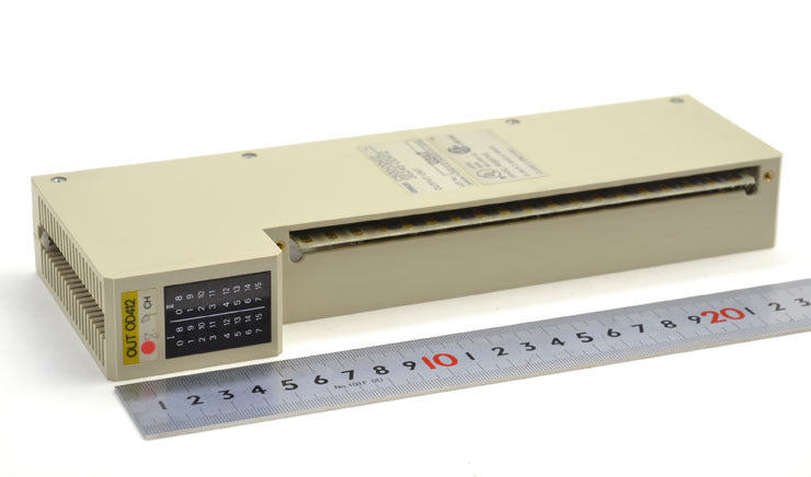 OMRON C500-OD412 Output Module 3G2A5-OD412