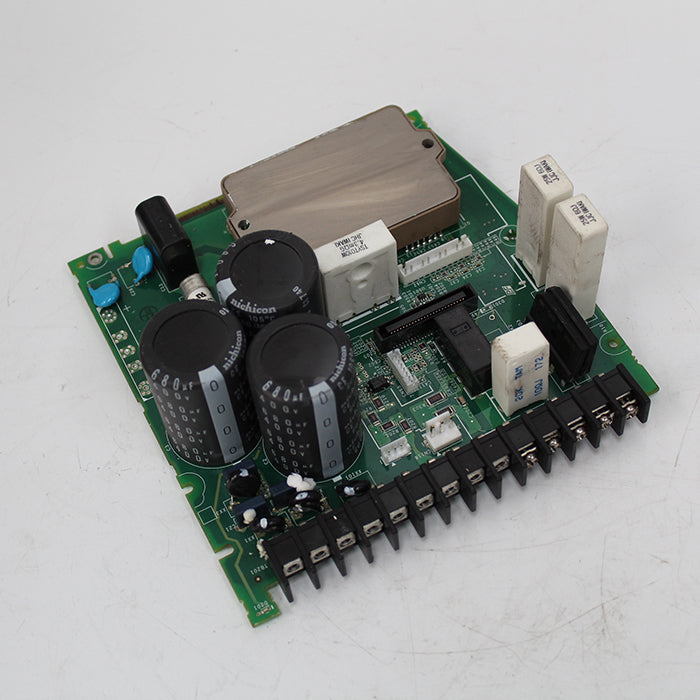YASKAWA SGD7S-CB180AAA-002 400-050-799-BOZ Board Module