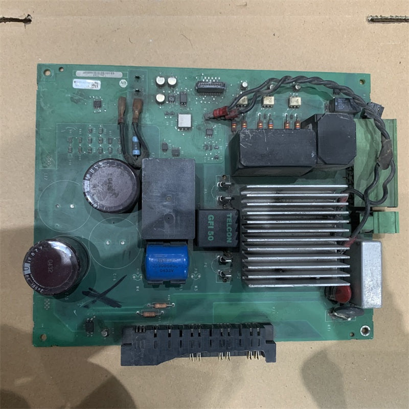 Allen Bradley 74106-308-52 驅動板