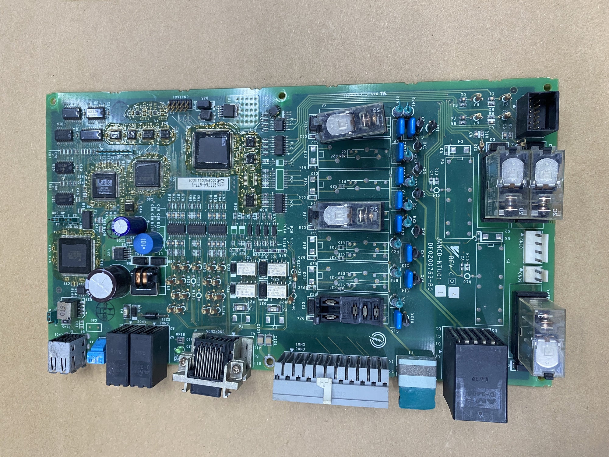 安川馬達JANCD-NTU01-1處理器PCB