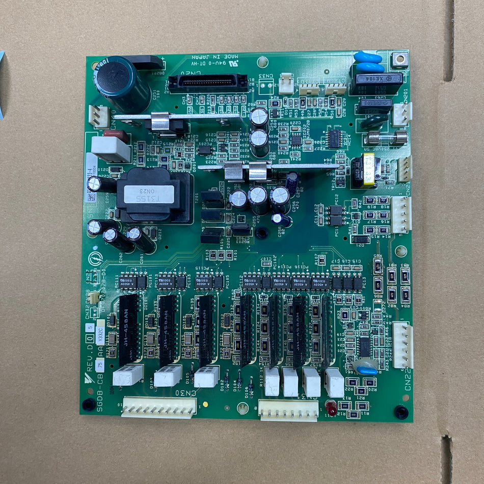 Yaskawa SGDB-CB75AAY332C Robot Card