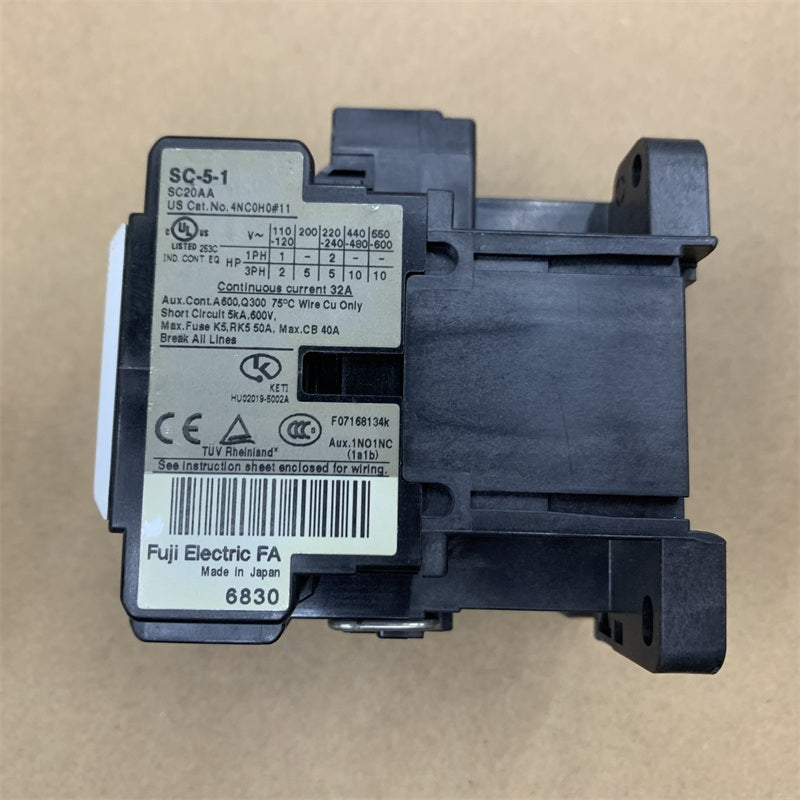 富士 SC-5-1-SC20AA 接觸器
