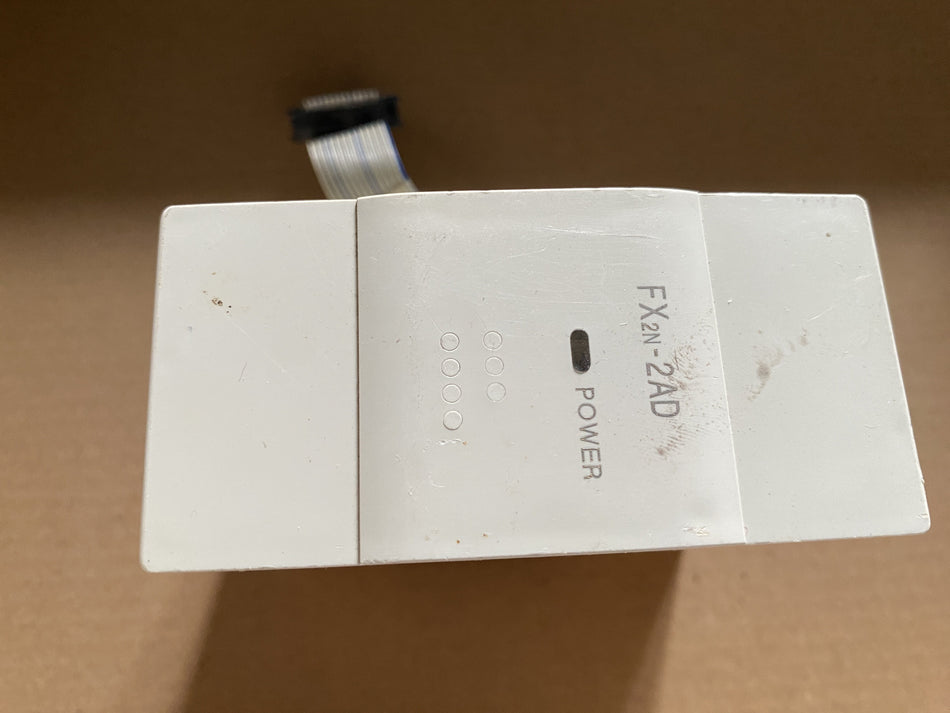 三菱FX2N-2AD可程式控制器