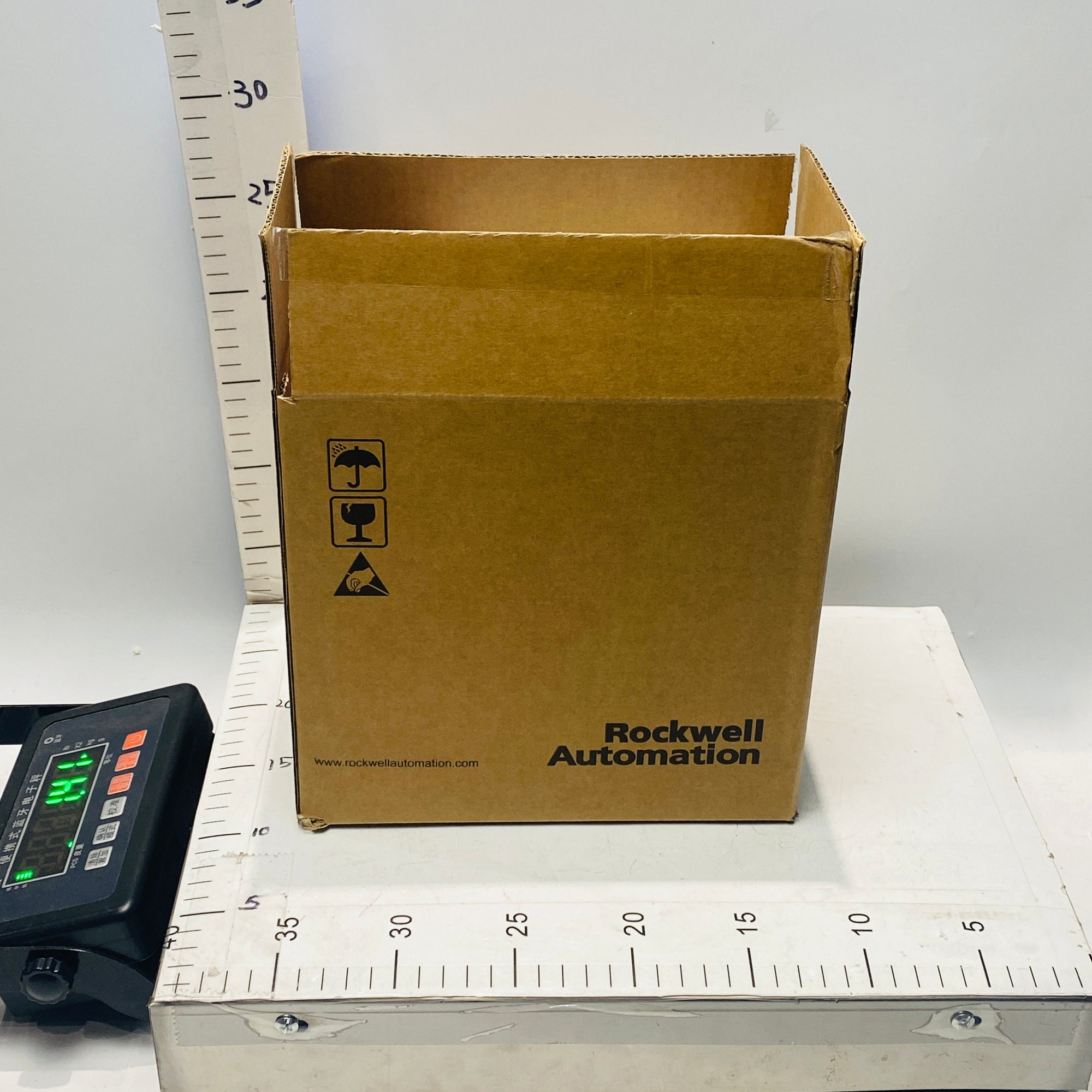 Allen Bradley 25B-D6P0N104 PowerFlex 525 交流電驅動器