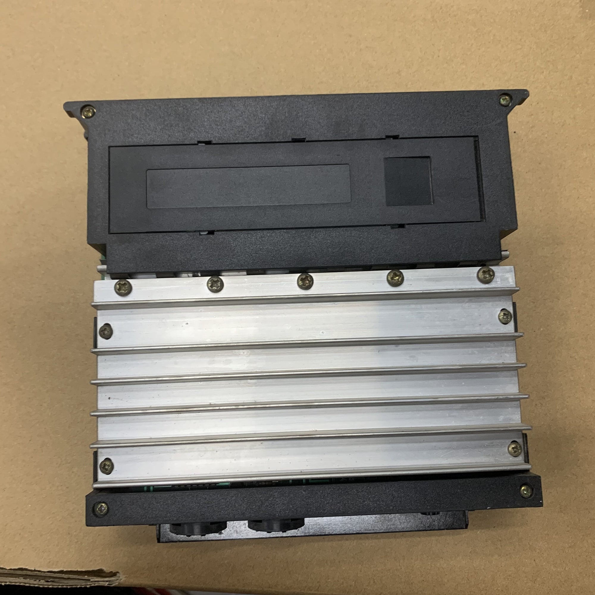 施耐德電機 TELEMECANIQUE TSXDST882 PLC 模組