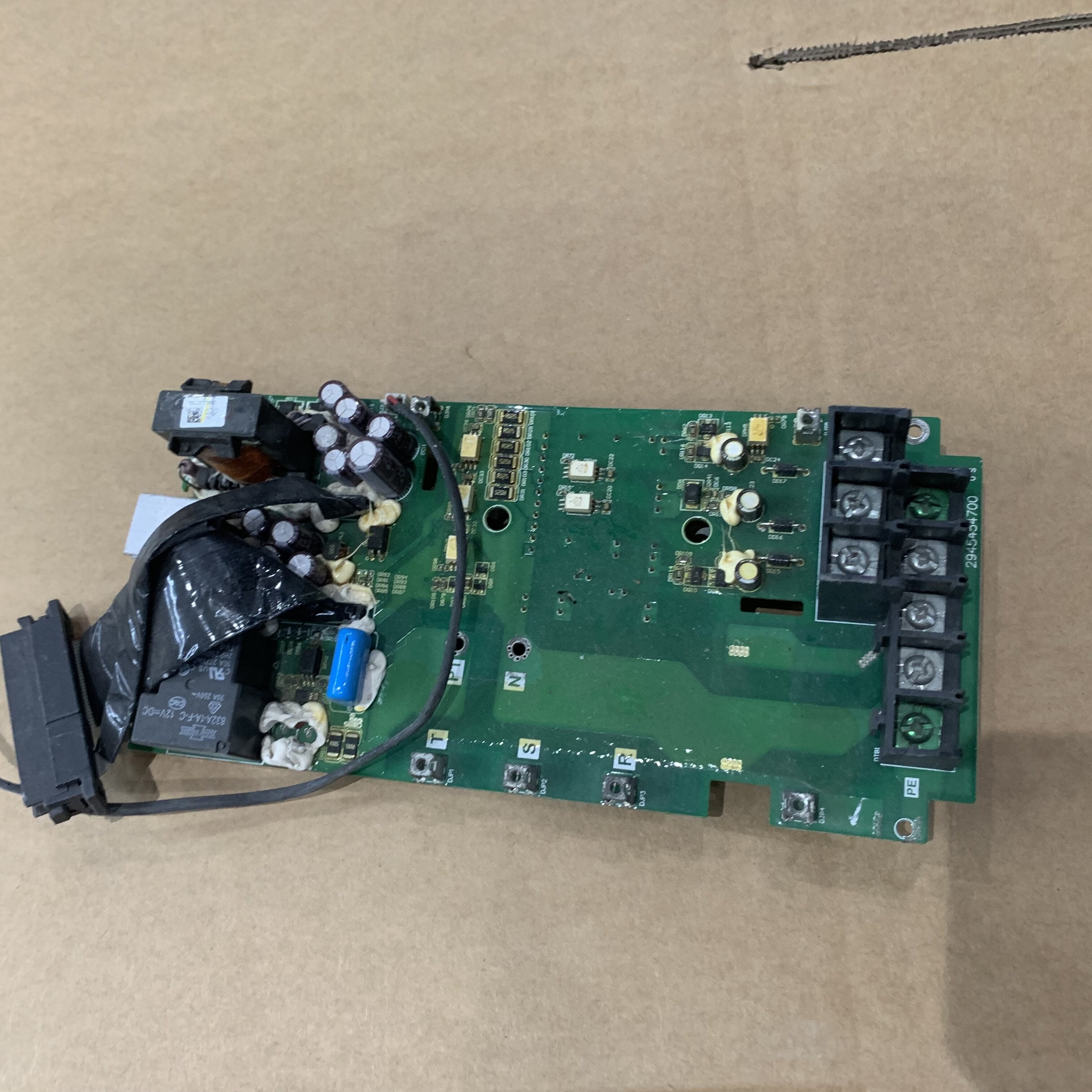 Allen Bradley 2945454700 驅動板