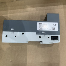 將圖片載入圖庫檢視器 1TNE968902R2301 DX561 A1 ABB PLC module