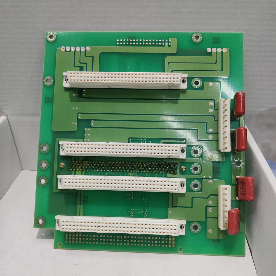 雅馬哈 QRCH 控制器 KR5-M4511-001 主機板