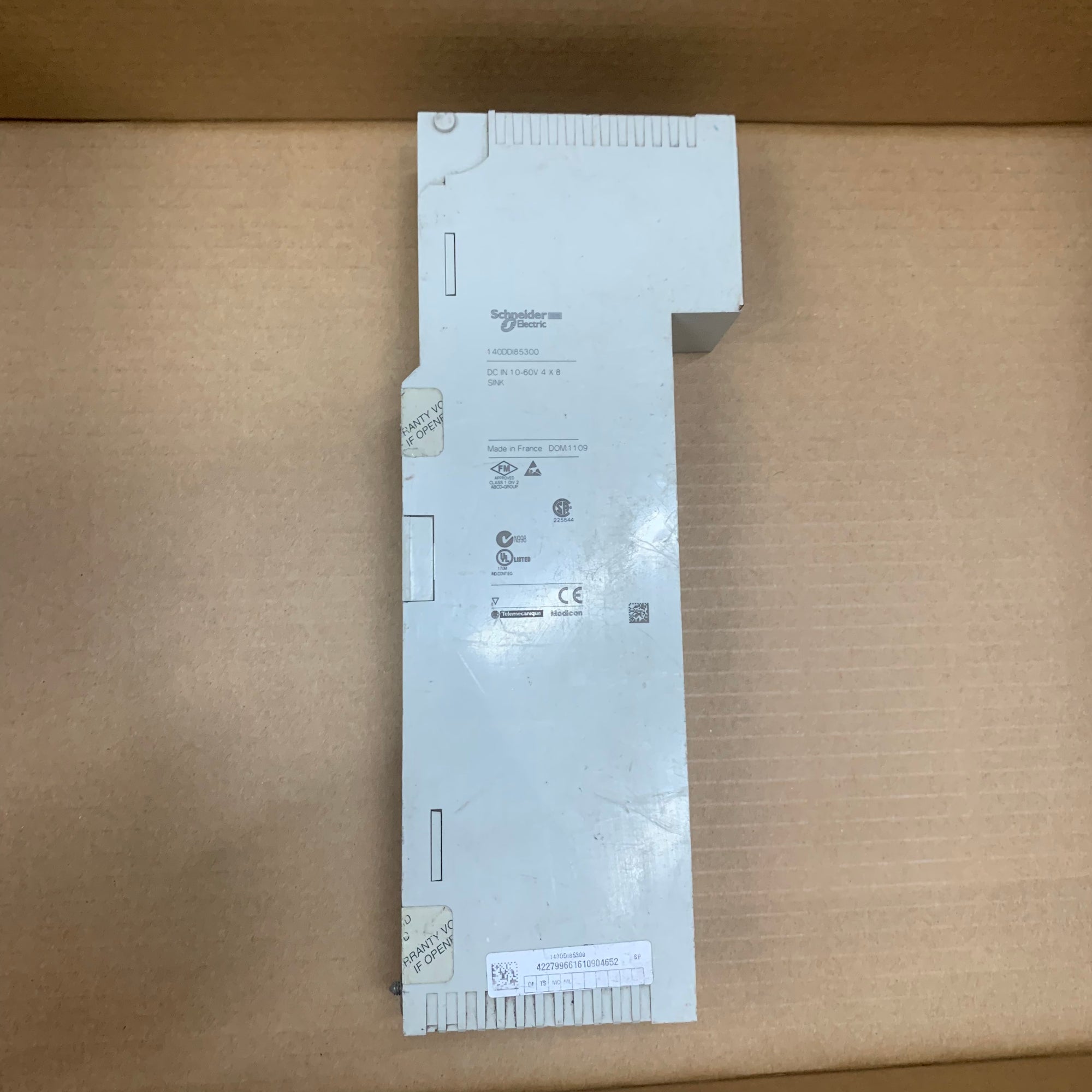 施耐德140DDI85300數位輸入模組