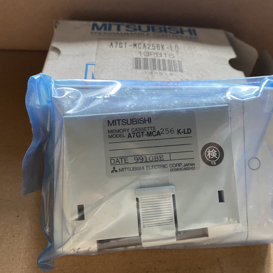 三菱 A7GT-MCA256K-LD 記憶體盒