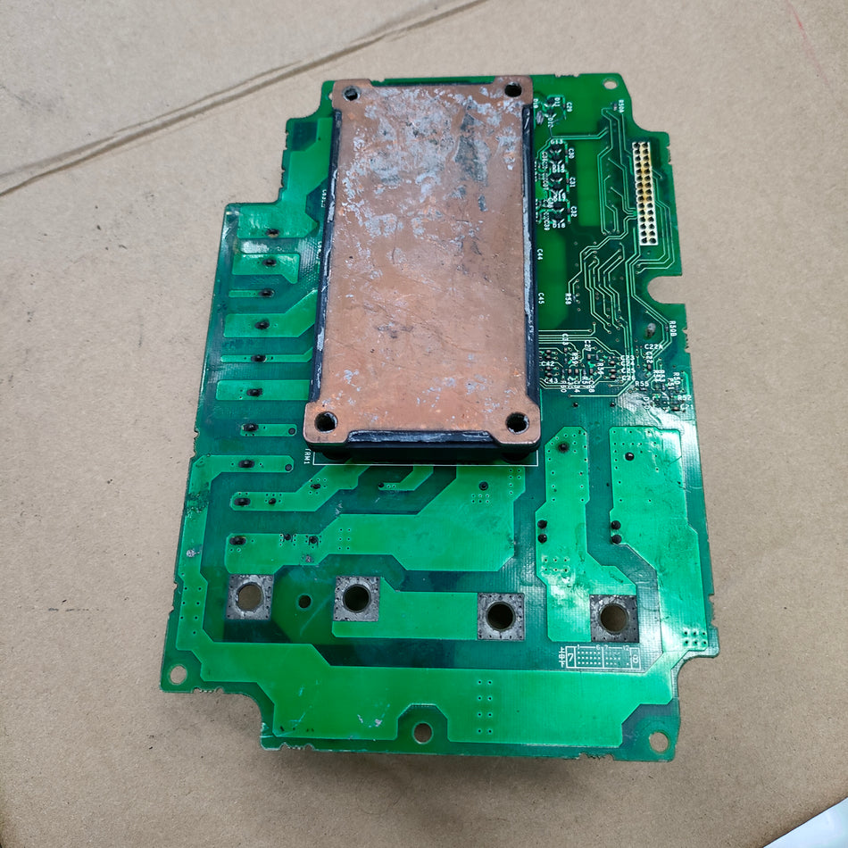 三菱 BC186A832G52 E74GA7.5B 變頻器驅動板