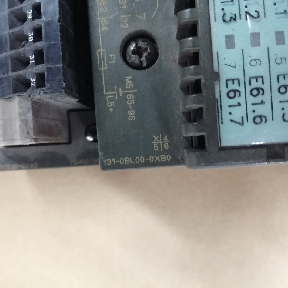 SIEMENS 6ES7131-0BL00-0XB0 6ES7193-0CE30-0XA0 PLC Module