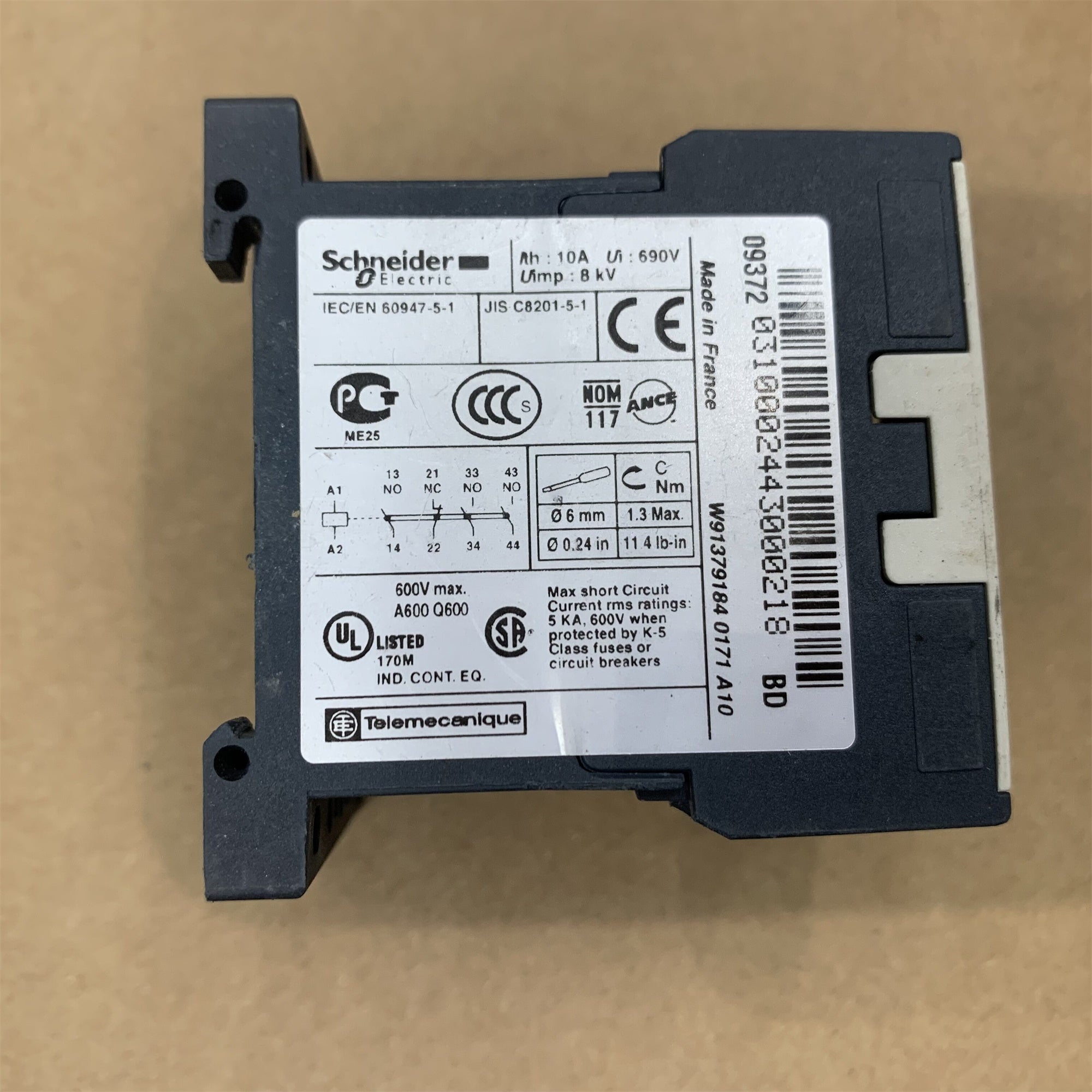 施耐德電機 CA3KN31BD3 控制繼電器 24V DC