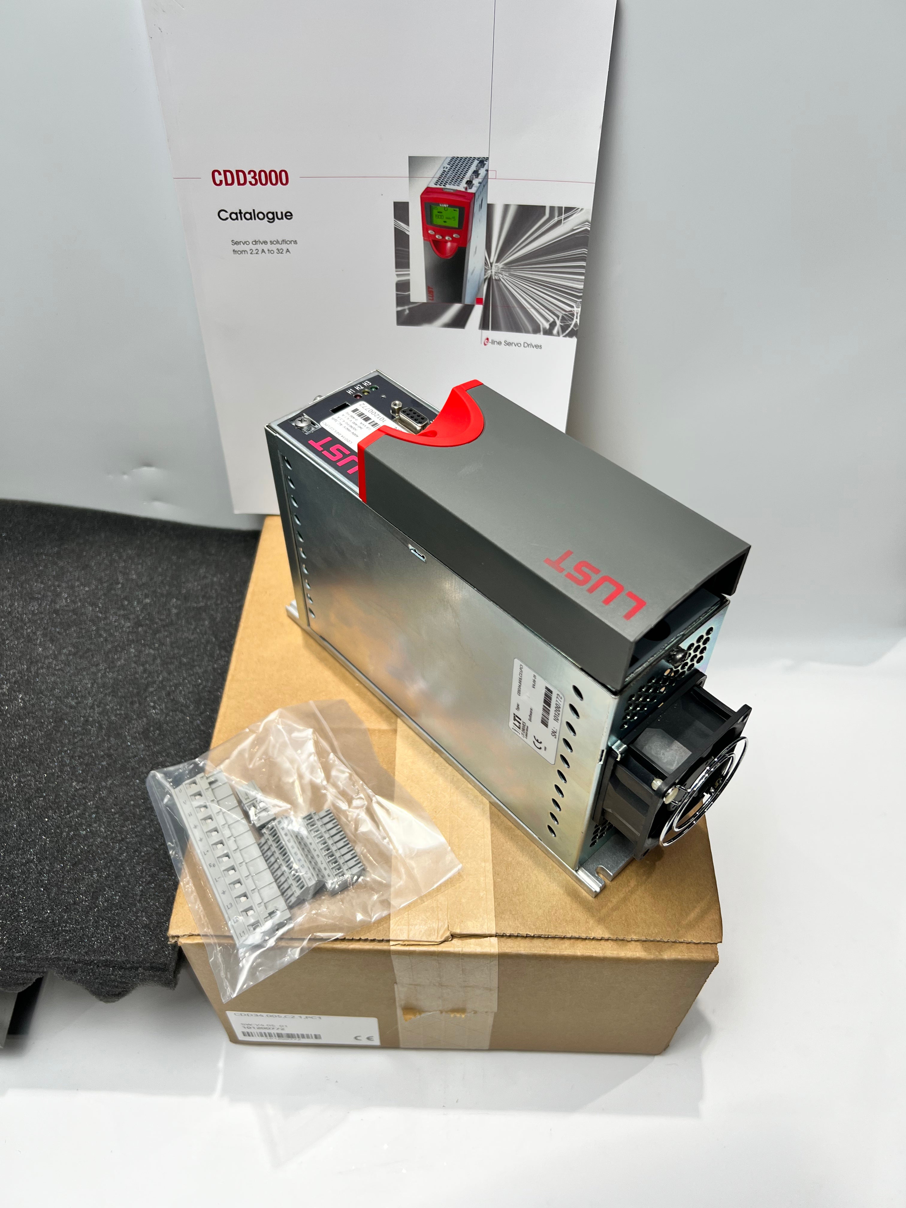 Lust CDD34.005.C2.1.PC1 Servo Drive Inout 400/460V - Rockss Automation