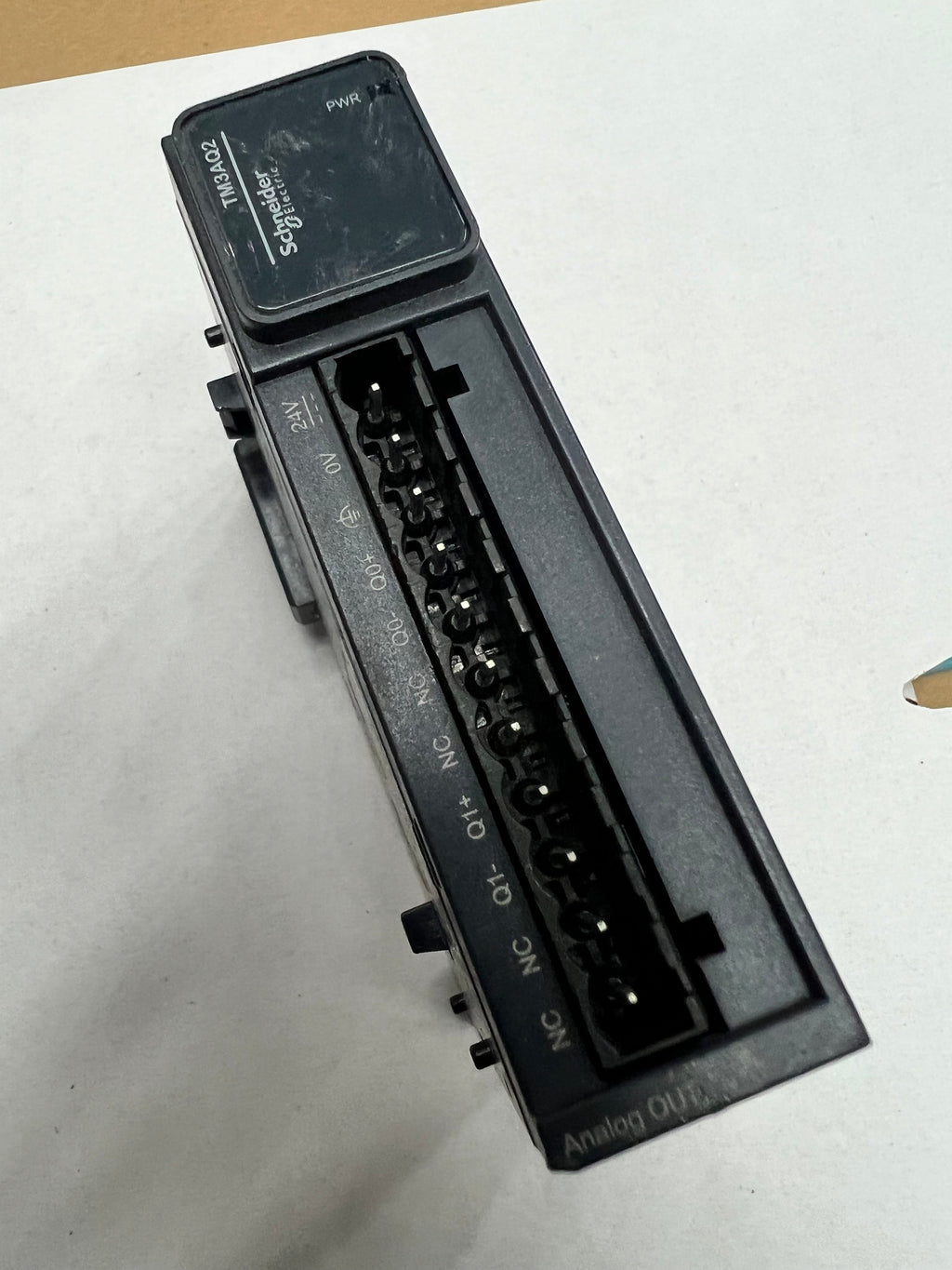 施耐德 TM3AQ2 類比量輸出模組