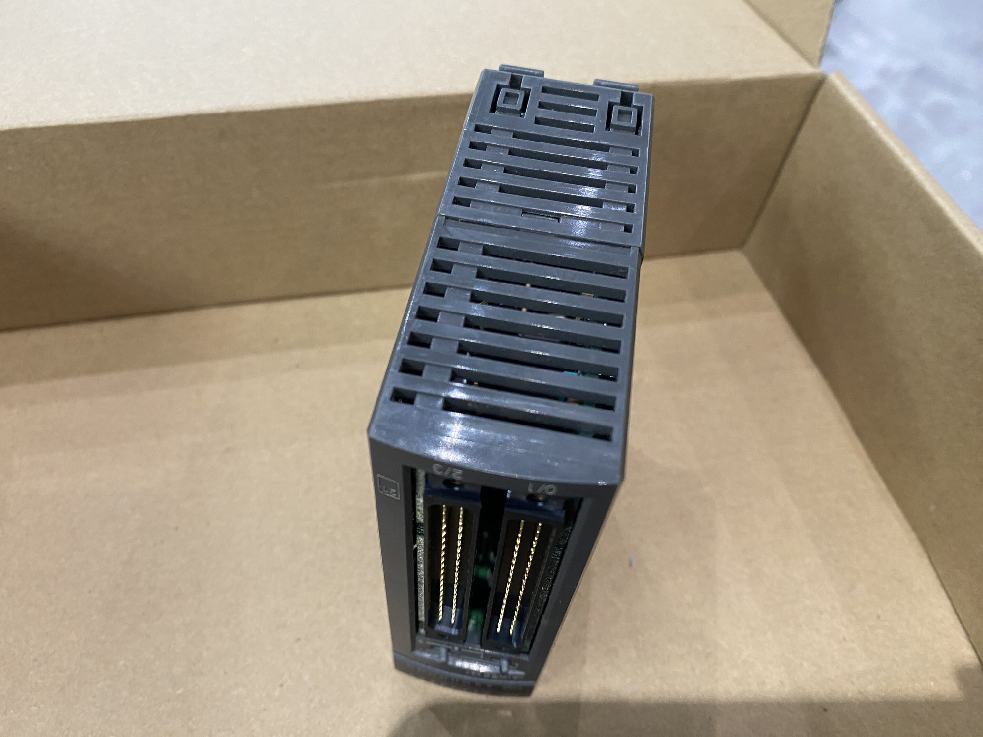富士馬達 I/O 模組 NP1W6406T