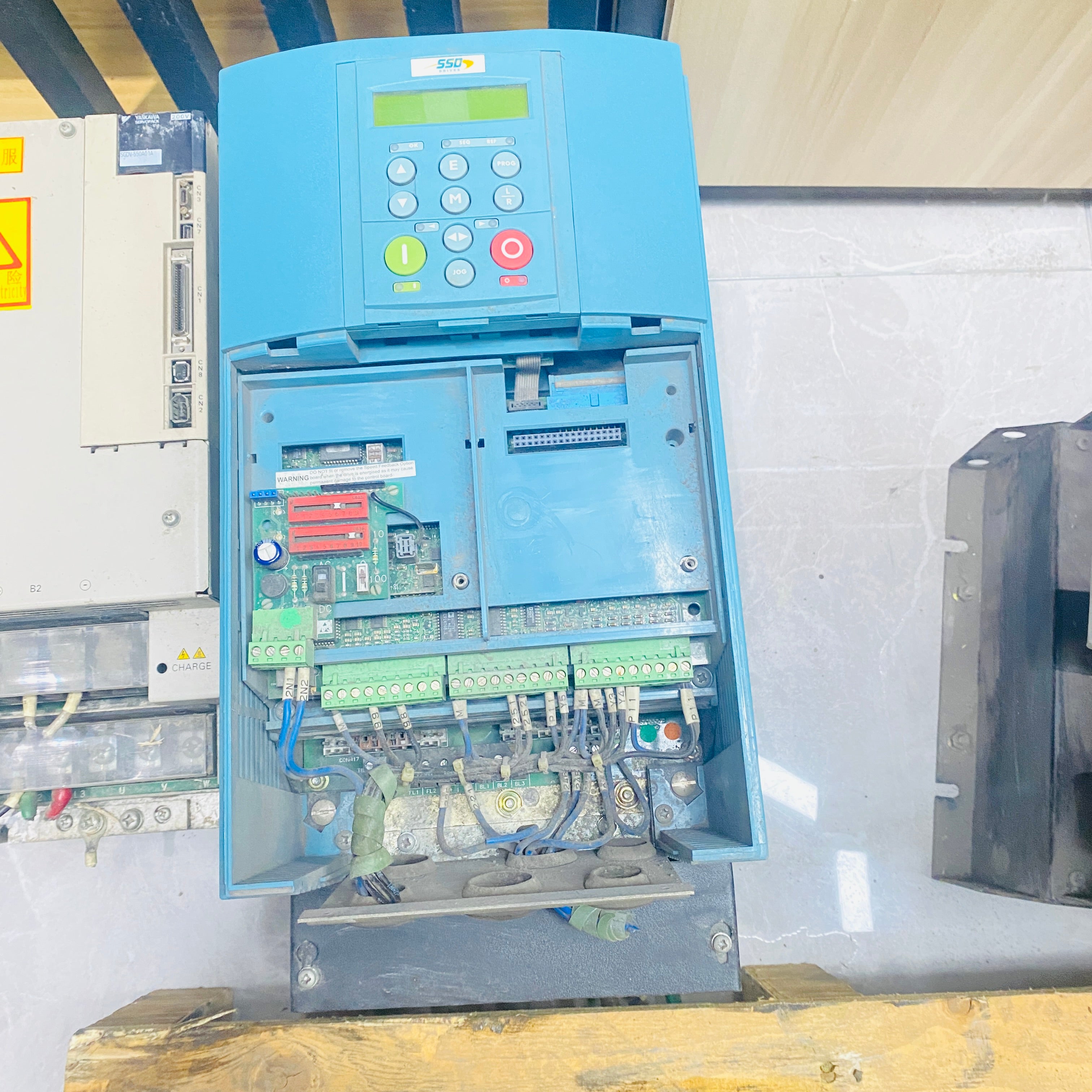 Parker 590P/0165/500/0011/UK/AN/0/0/0 Controller