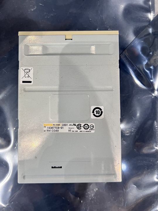 TEAC FD-235HF軟碟機