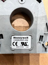 將圖片載入圖庫檢視器 Honeywell CSNS300F-002 Current Sensor