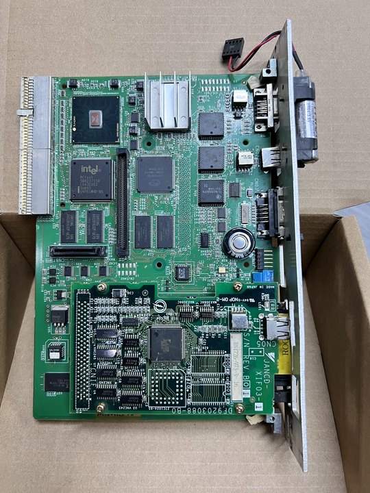 安川 JANCD-XCP01C-4 PCB電路板