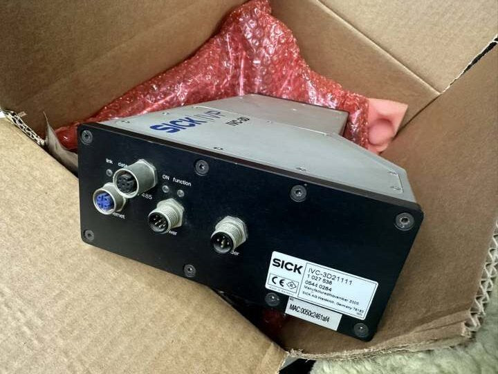 SICK IVC-3D IVC-3D21111 3D CAMERA