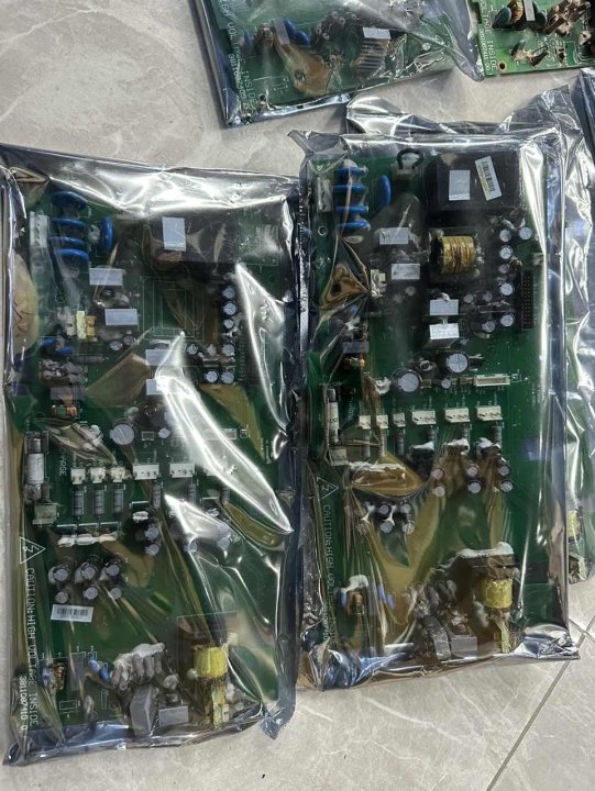 Allen Bradley 3811087410 變頻器驅動板