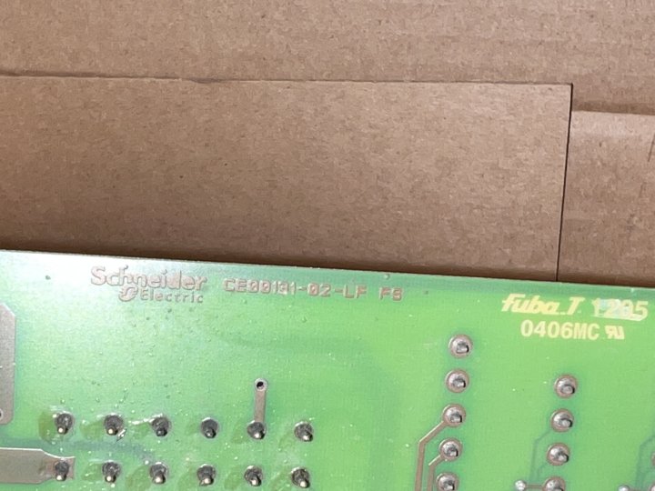 Schneider CE00129-01-LF CE00131-02-LF Card - Rockss Automation