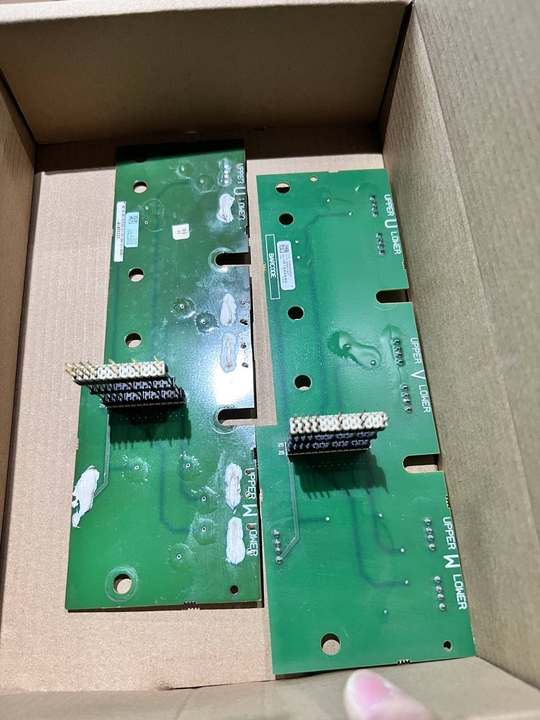 Allen Bradley 335502-A01 變頻器驅動板